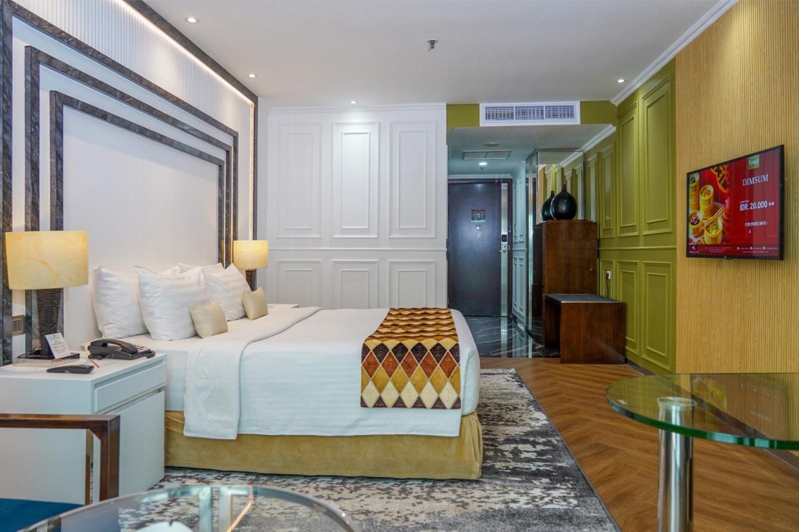 Cambridge Hotel Медан Экстерьер фото