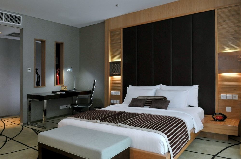 Cambridge Hotel Медан Экстерьер фото